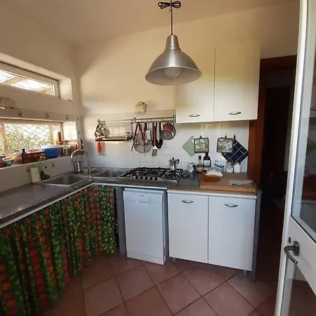 בית נופש Tra Gli Ulivi By Elba Holidays